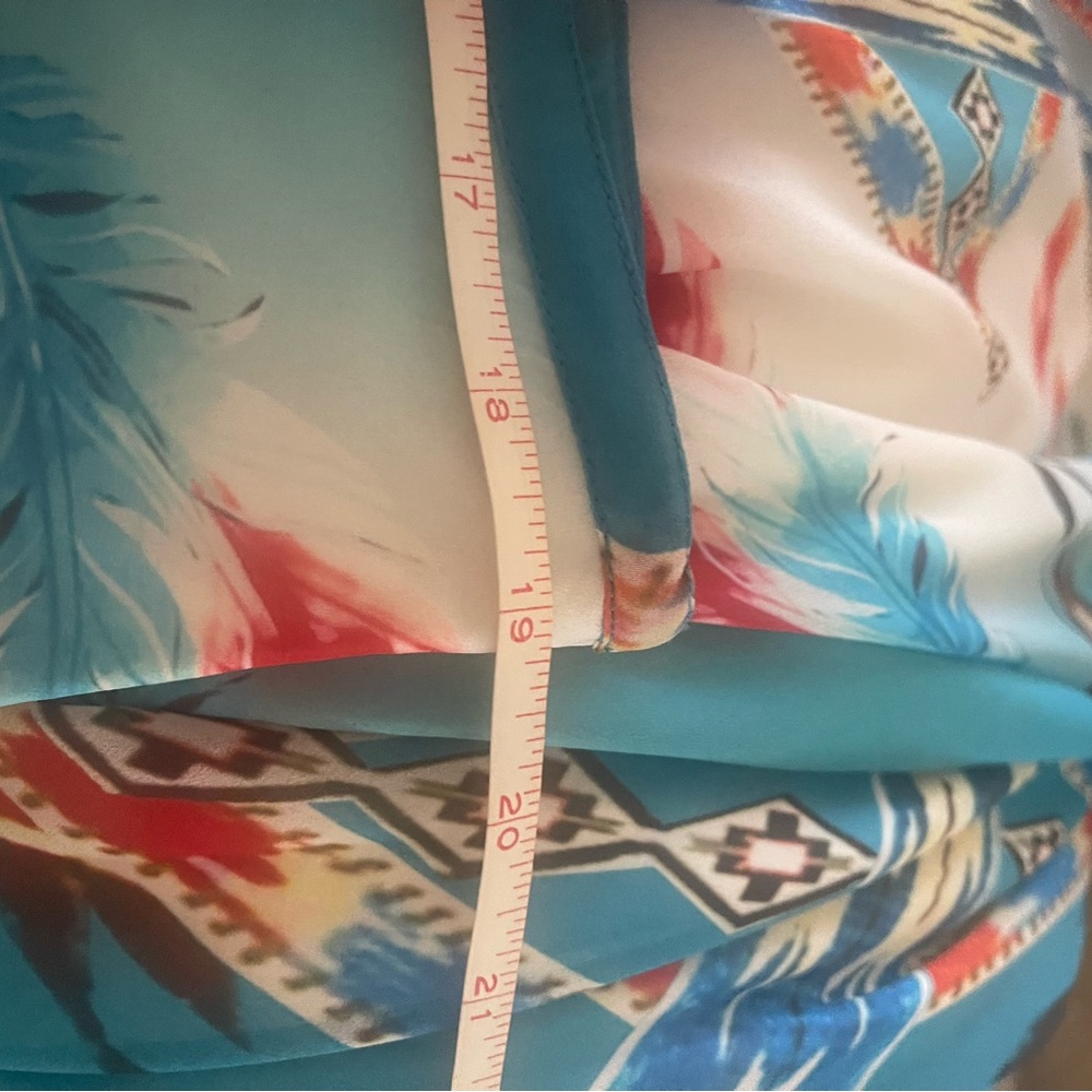 Vibrant A-Line Skirt and Blouse Set in Turquoise and Red - Picture 10 of 11